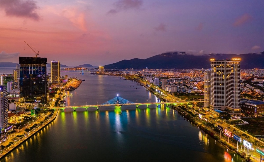 TOUR Da Nang - Banahills - Linh Ung - Marble Mountains - Hoi An - Hue - Vinpearl Wonder Park Nam Hoi
